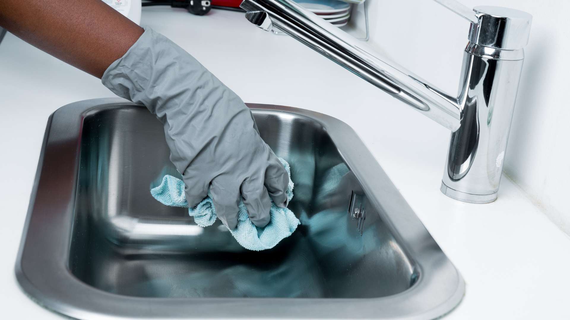 Kitchen Deep Cleaning