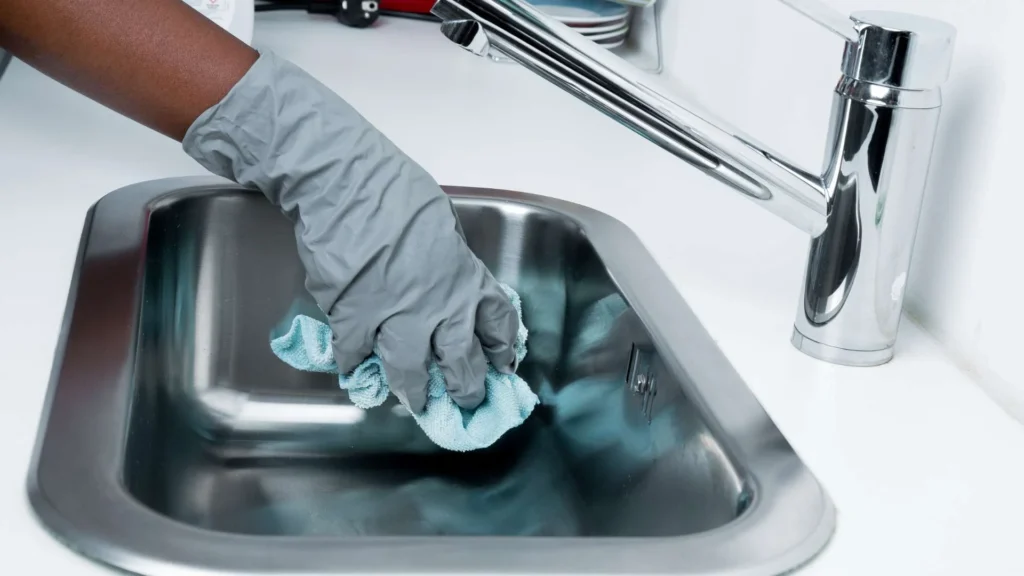 Kitchen Deep Cleaning in Karachi: Chimney, Grease Cut, Tile Degreasing & Sanitisation